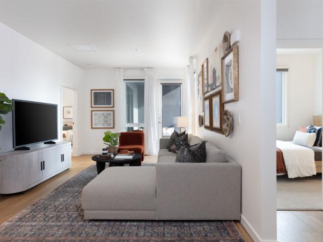 2 BR, 2 BA Apartment 126 N. Rollins Rd Unit 326, Millbrae, CA 94030