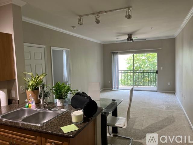 2 BR, 2 BA Apartment 12925 Centre Park Circle, Unit 306, Herndon, VA 20171