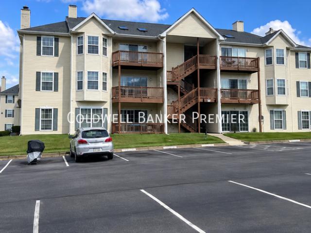 2 BR, 2 BA Apartment 129 Brookland Terrace, Winchester, VA 22602