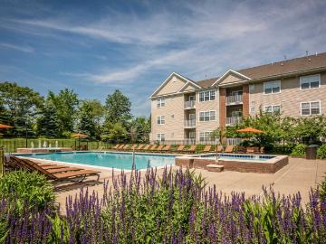 2 BR, 2 BA Apartment 1300 Cook Lane Unit 1228, South Plainfield, NJ 07080