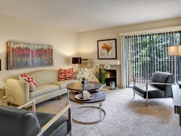 2 BR, 2 BA Apartment 1300 South Puget Drive Unit H403, Renton, WA 98055