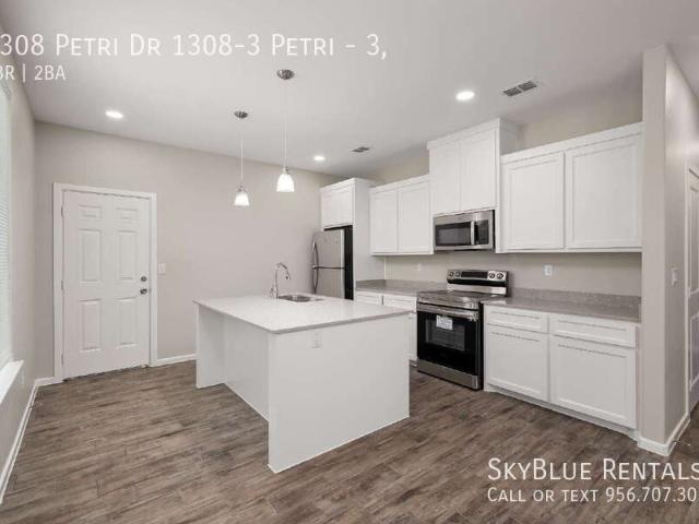 2 BR, 2 BA Apartment 1308 Petri Dr 1308 3 Petri, Weslaco, TX 78599