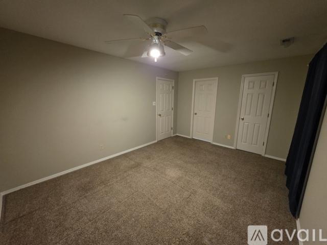 2 BR, 2 BA Apartment 1310 Crossings Court, Unit D, Ballwin, MO 63021