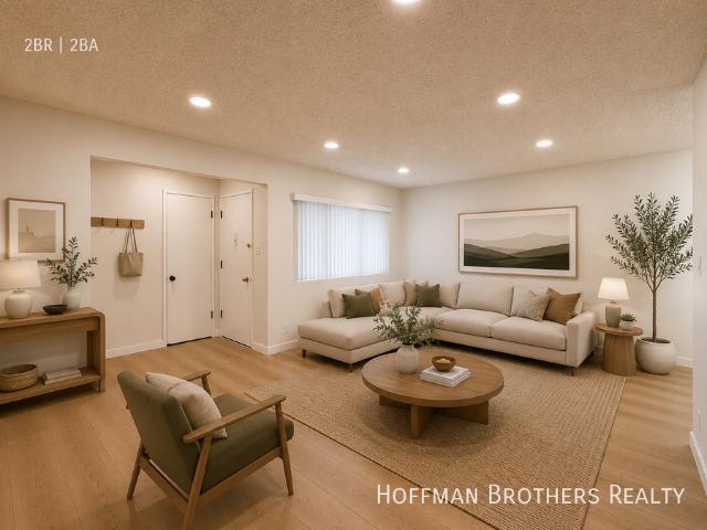 2 BR, 2 BA Apartment 13129 Oxnard St, Van Nuys, CA 91401