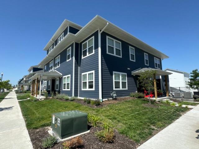 2 BR, 2 BA Apartment 13178 Lincoln Rd Unit 101 Unit 10119 S 131st Street Unit 201 B1210 Multi Level S10, La Vista, NE 68128