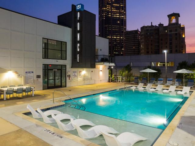 2 BR, 2 BA Apartment 131 Ponce de Leon Ave NE Unit 305, Atlanta, GA 30308