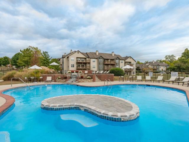2 BR, 2 BA Apartment 1333 South Fenbrook Lane Unit 3430, Bloomington, IN 47401