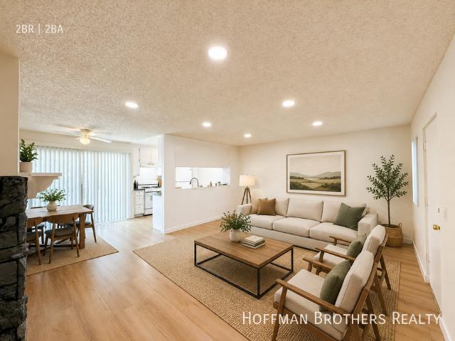 2 BR, 2 BA Apartment 13347 Victory Blvd, Van Nuys, CA 91401