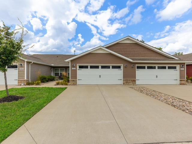 2 BR, 2 BA Apartment 1335 State Route 131 Unit 1343F, Milford, OH 45150
