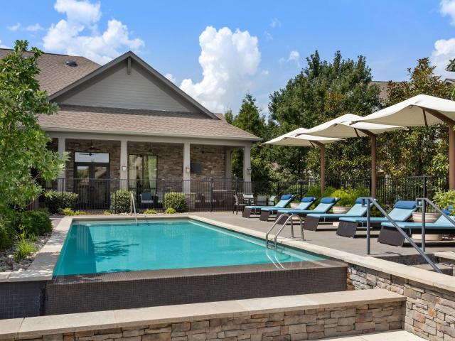 2 BR, 2 BA Apartment 13401 Westgate Street Unit 01103, Overland Park, KS 66213