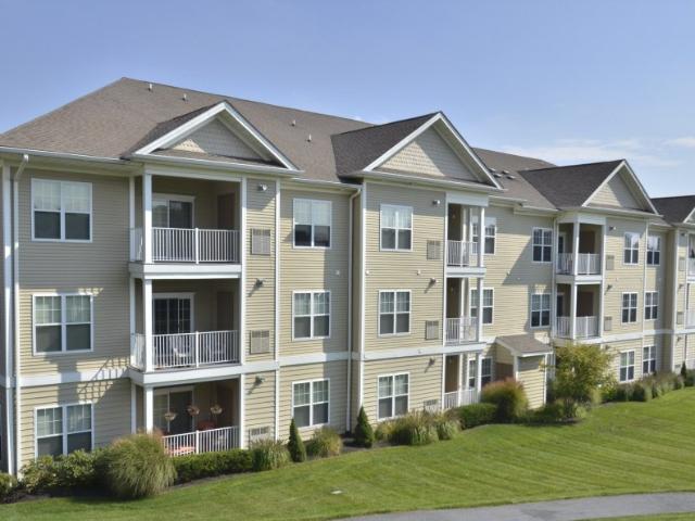 2 BR, 2 BA Apartment 1345 Martin Court Unit 238, Bethlehem, PA 18018