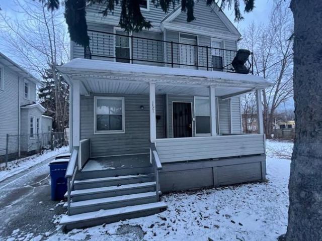 2 BR, 2 BA Apartment 1350 & 01352 W 80 ST, Cleveland, OH 44102