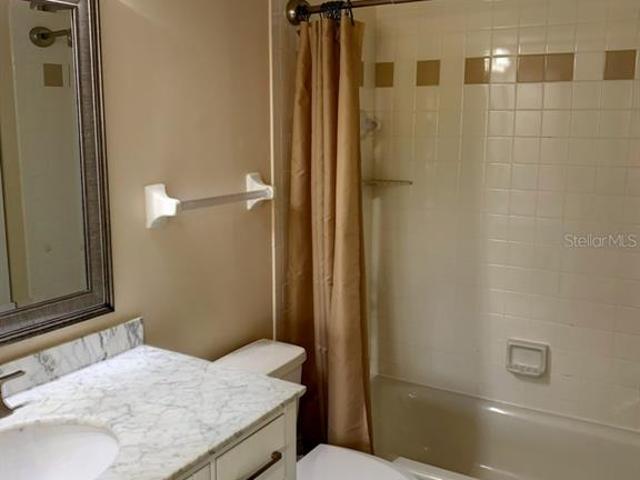 2 BR, 2 BA Apartment 1355 Saxony Circle, Punta Gorda, FL 33983