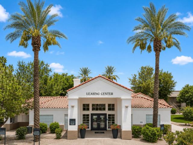 2 BR, 2 BA Apartment 13638 N. Newcastle Drive Unit 247, Sun City, AZ 85351