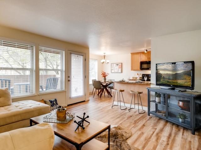 2 BR, 2 BA Apartment 13674 Southeast 145th Avenue Unit 13698, Clackamas, OR 97015