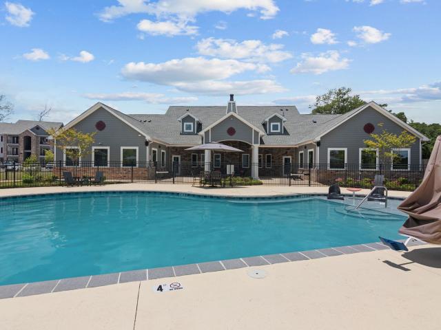 2 BR, 2 BA Apartment 1375 McCoy Street Unit 515, Opelika, AL 36801