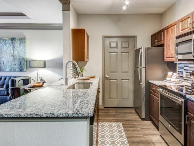 2 BR, 2 BA Apartment 13813 N Mopac Expy, Austin, TX 78727