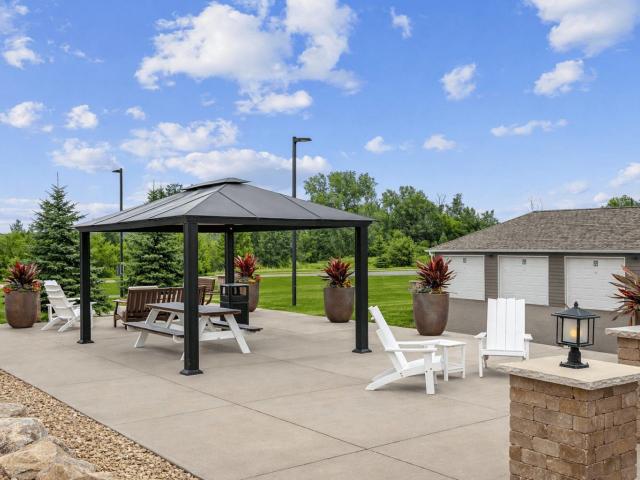 2 BR, 2 BA Apartment 13854 Mckenna Road Northwest Unit 2212, Shakopee, MN 55379