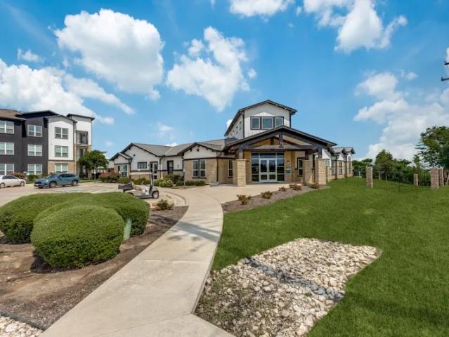 2 BR, 2 BA Apartment 1 Gabriels Bluff Dr, Georgetown, TX 78626