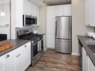 2 BR, 2 BA Apartment 1 Florence Dr Unit 0MD 34, Florham Park, NJ 07932