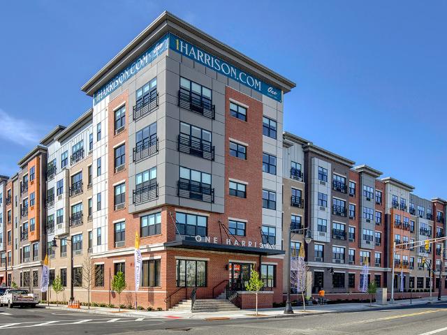 2 BR, 2 BA Apartment 1 Harrison Avenue Unit 327, Harrison, NJ 07029