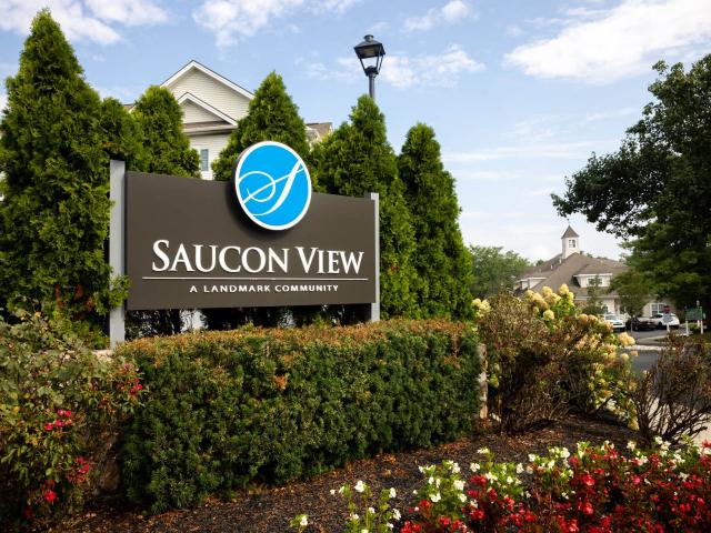 2 BR, 2 BA Apartment 1 Saucon View Drive Unit 510, Bethlehem, PA 18015