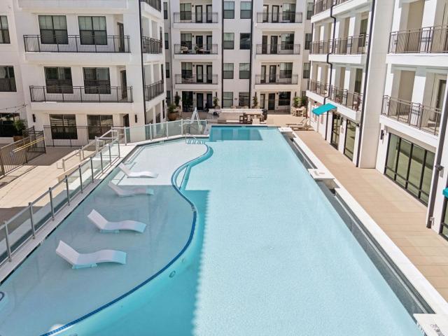 2 BR, 2 BA Apartment 2400 Summer Lee Drive Unit 137, Rockwall, TX 75032