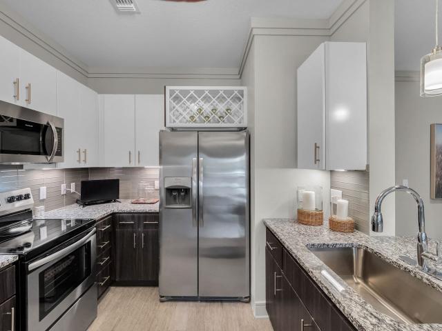2 BR, 2 BA Apartment 2401 Lakewood Ranch Blvd N Unit 3316, Sarasota, FL 34240