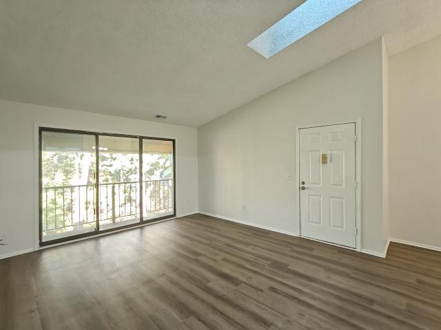 2 BR, 2 BA Apartment 242 Colonial Ct, Galloway, NJ 08205