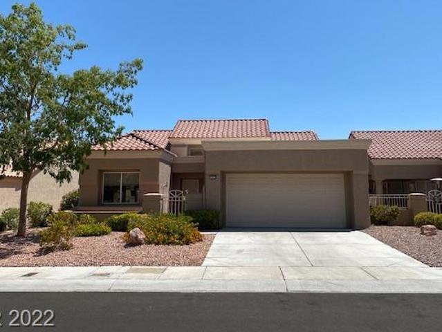 2 BR, 2 BA Apartment 2452 Desert Butte Dr, Las Vegas, NV 89134