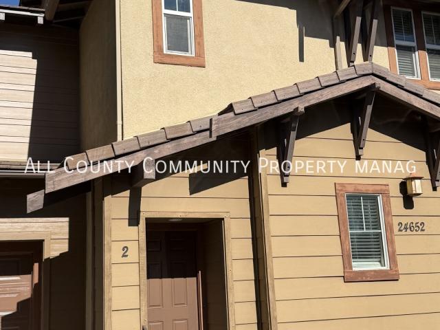 2 BR, 2 BA Apartment 24652 Ambervalley Ave, Murrieta, CA 92562