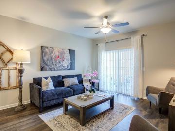 2 BR, 2 BA Apartment 2477 Palomar Cir Unit M 05, Columbia, TN 38401