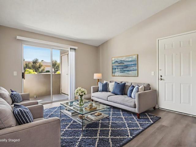 2 BR, 2 BA Apartment 24850 Hancock Avenue Unit L205, Murrieta, CA 92562
