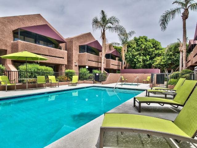 2 BR, 2 BA Apartment 2500 East Palm Canyon Drive Unit 063, Palm Springs, CA 92264