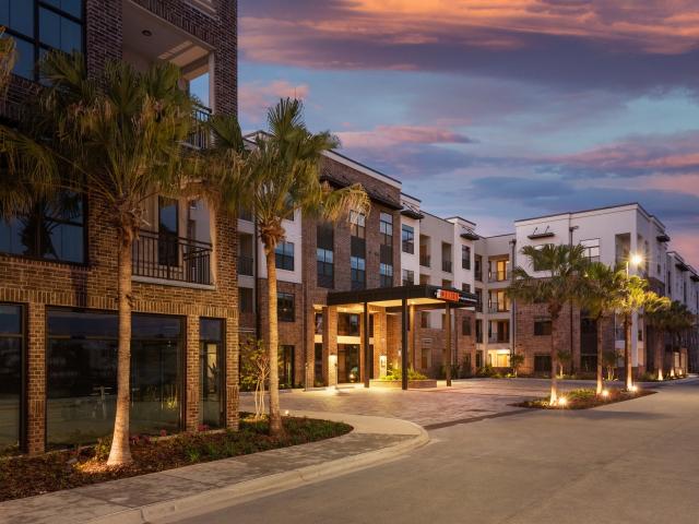 2 BR, 2 BA Apartment 2501 N Orange Blossom Trail Unit 428, Orlando, FL 32804