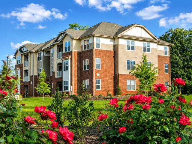 2 BR, 2 BA Apartment 250 Willow Oaks Unit 200 B, Sanford, NC 27330