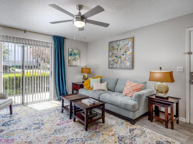 2 BR, 2 BA Apartment 250 Crossbow Dr Unit 12 S14, Columbia, SC 29212