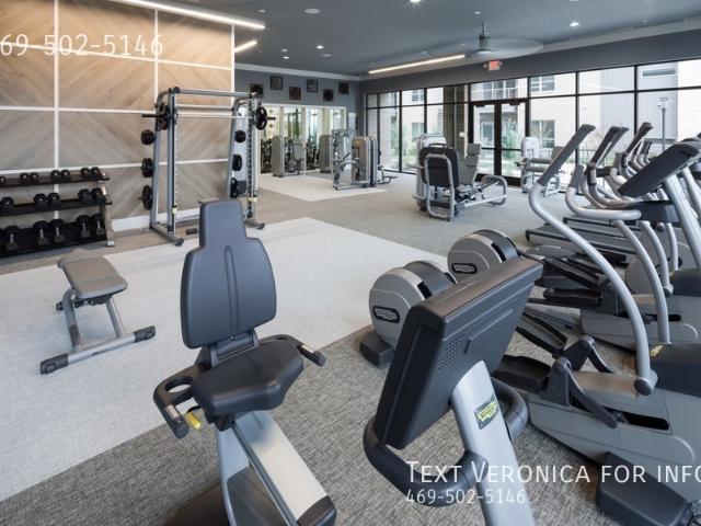 2 BR, 2 BA Apartment 2525 Empire Dr, Richardson, TX 75080