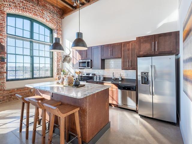 2 BR, 2 BA Apartment 25 Draper St Unit 319, Greenville, SC 29611