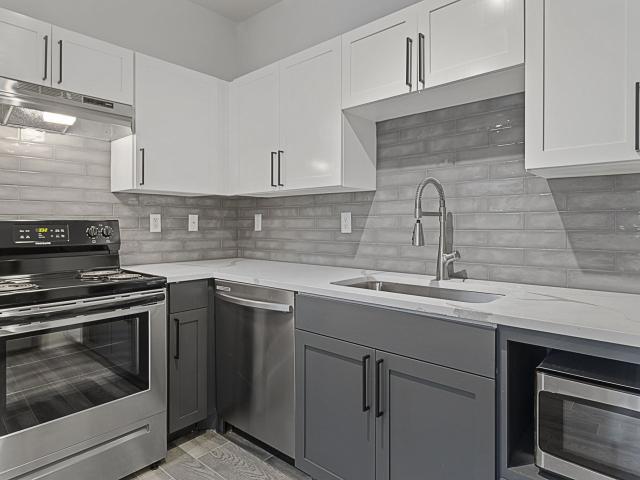 2 BR, 2 BA Apartment 2601 Scofield Ridge Parkway Unit A1024, Austin, TX 78727