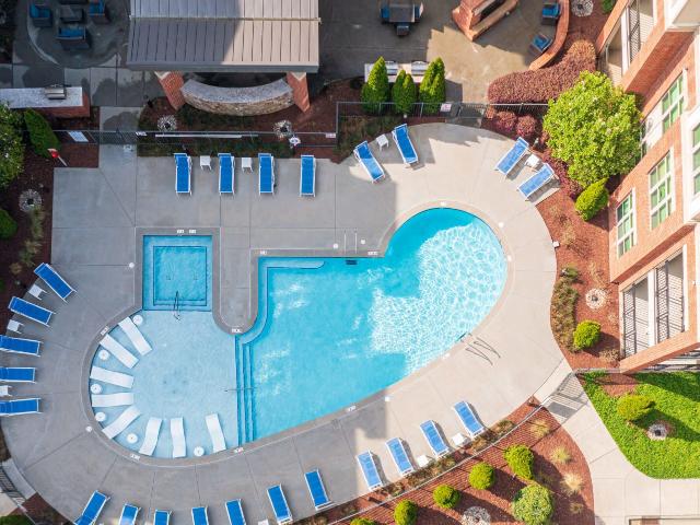 2 BR, 2 BA Apartment 260 Leigh Farm Rd Unit 2 301, Durham, NC 27707