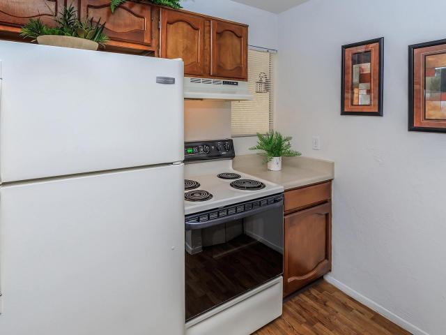 2 BR, 2 BA Apartment 260 S Pantano Rd Unit 236, Tucson, AZ 85710