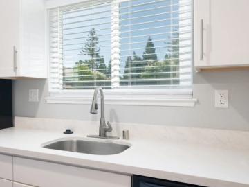 2 BR, 2 BA Apartment 2638 1st Street Unit 528, Napa, CA 94558
