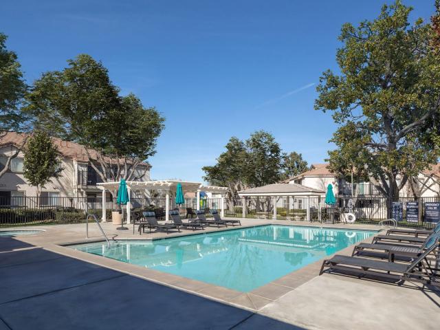 2 BR, 2 BA Apartment 26454 Redlands Boulevard Unit 016, Redlands, CA 92373