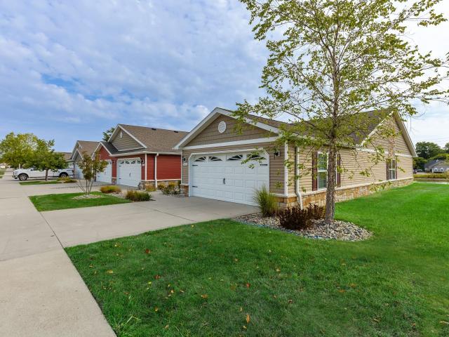 2 BR, 2 BA Apartment 2649 Grove Circle Unit 2550, Commerce Township, MI 48382
