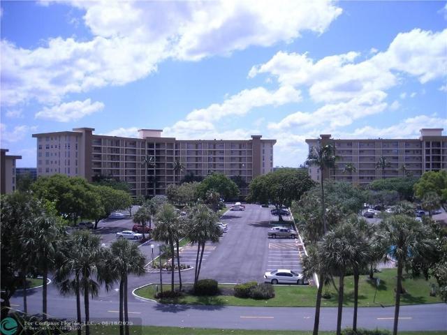 2 BR, 2 BA Apartment 2650 South Course Drive, Pompano Beach, FL 33069