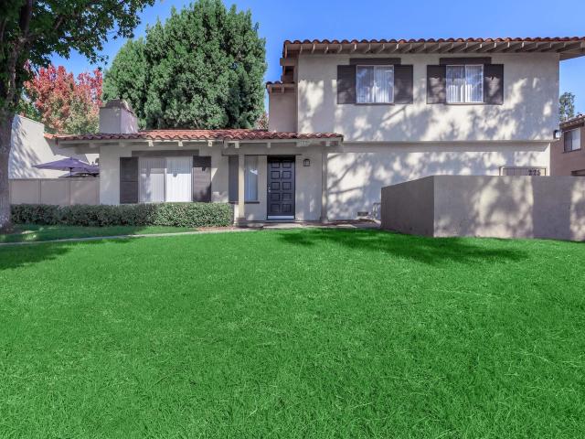 2 BR, 2 BA Apartment 266 Backs Lane Unit 207F, Placentia, CA 92870