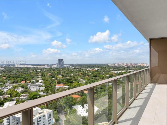 2 BR, 2 BA Apartment 2678 Tigertail Ave, Miami, FL 33133