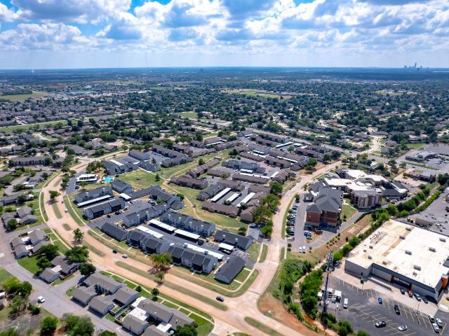 2 BR, 2 BA Apartment 2700 Indian Creek Blvd Unit 740 B, Oklahoma City, OK 73120