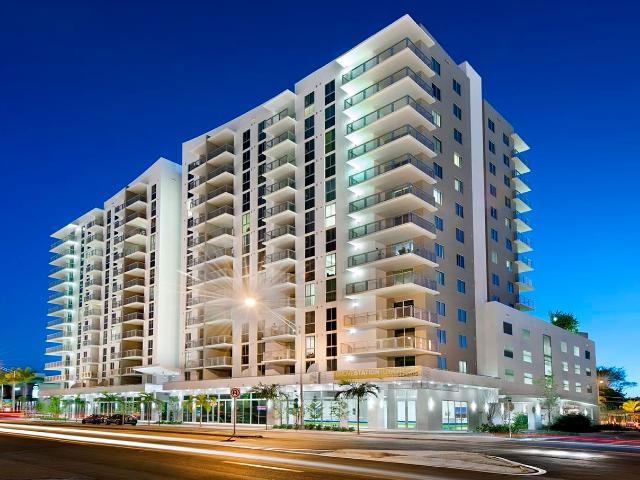 2 BR, 2 BA Apartment 2700 SW 27th Avenue Unit 401, Miami, FL 33133